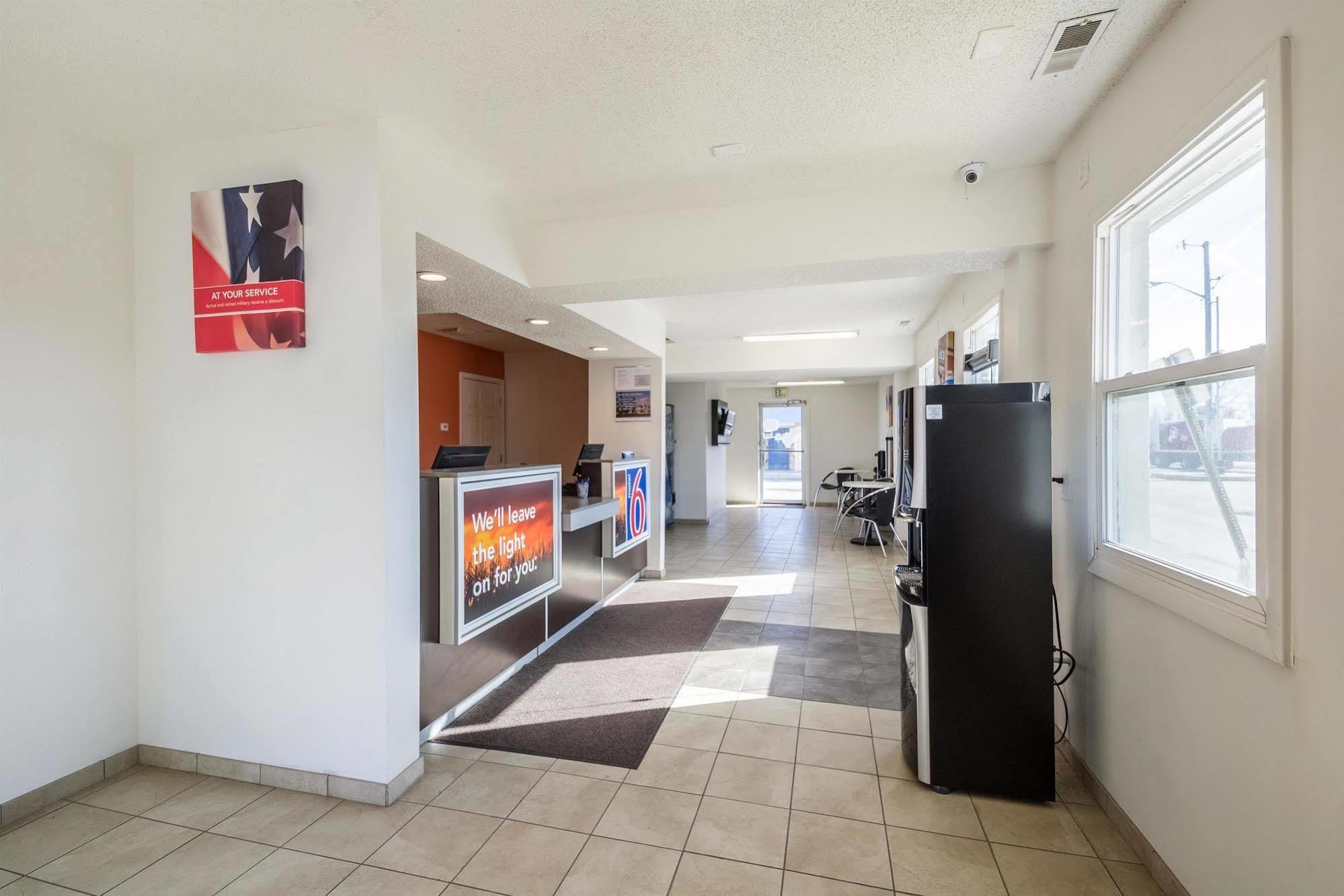Hotel 465 By Regency Indianapolis Exterior photo